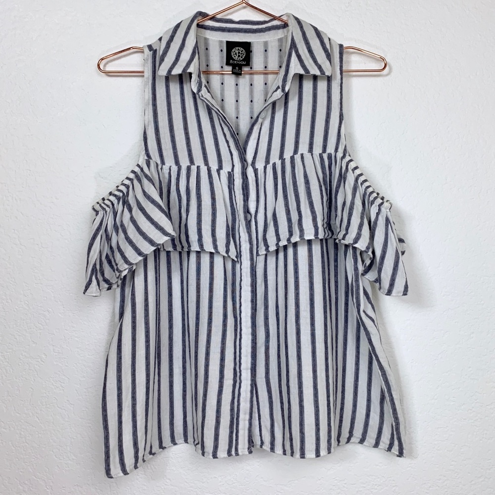Bobeau Cold Shoulder Botton Front Top